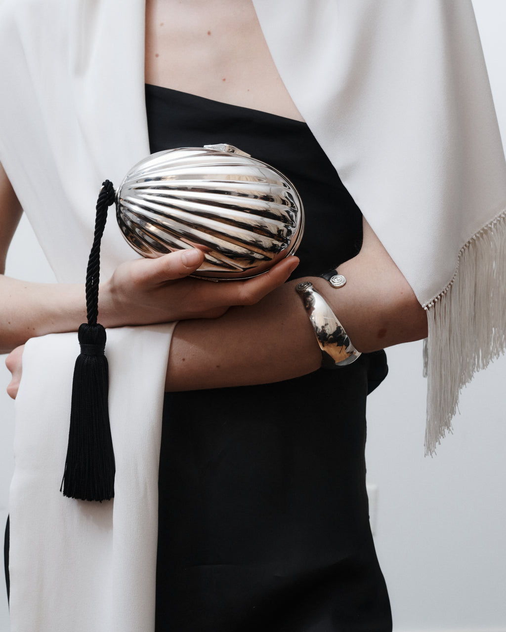 Petra Tassel Clutch in Silver image 9