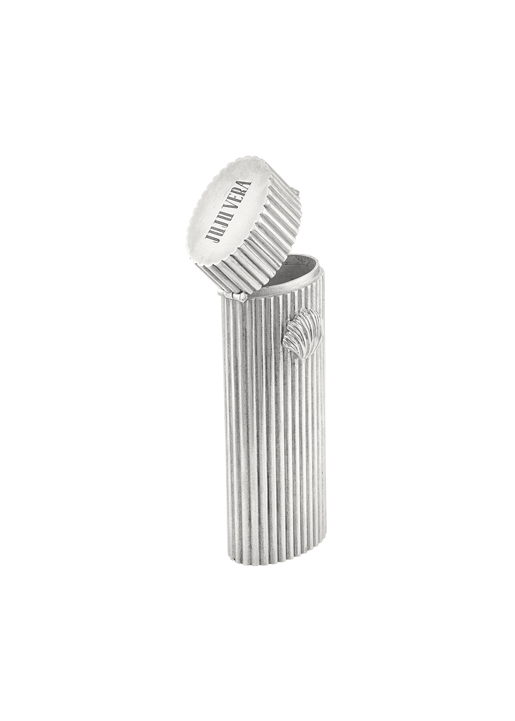 SHELL LIGHTER CASE in Silver image 8