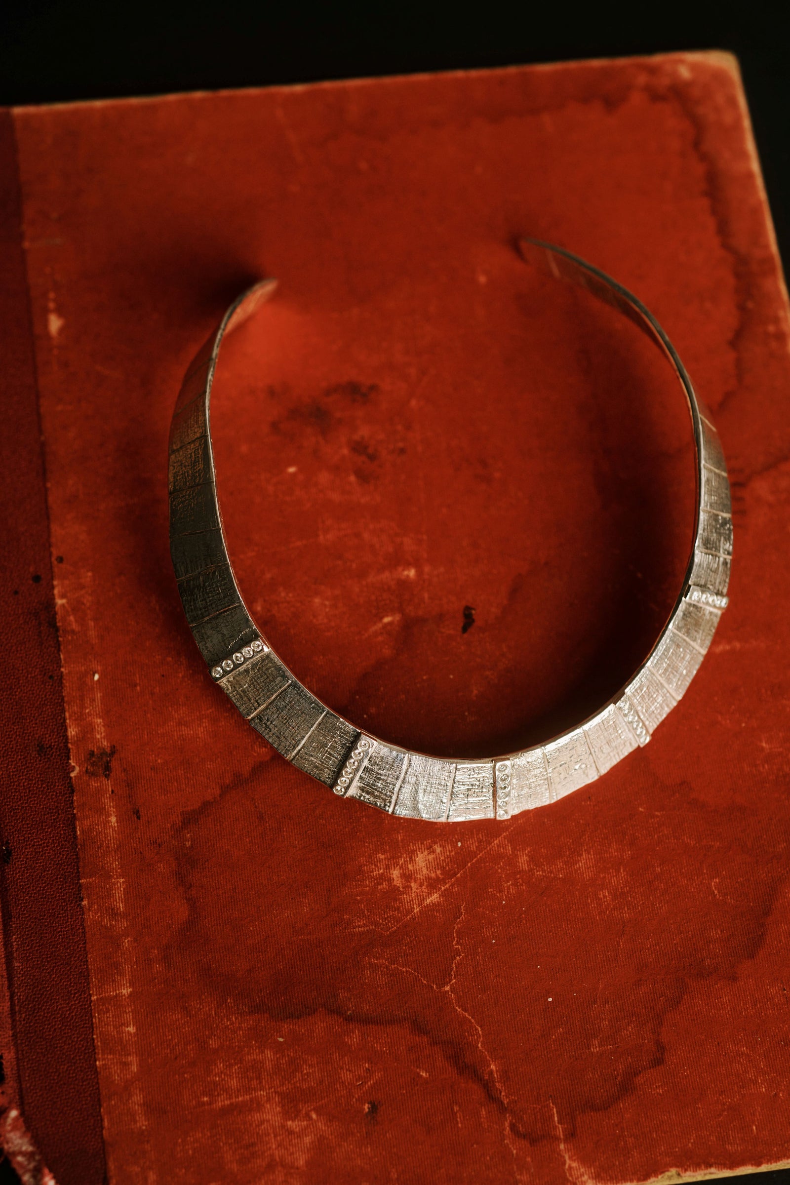 Athena Deco Collar in Silver image 7