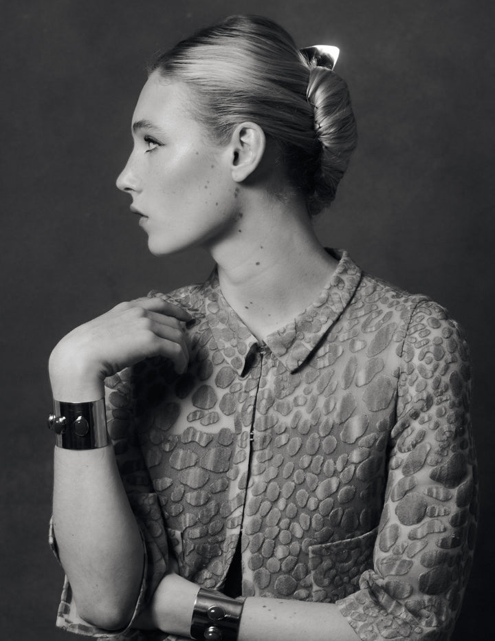 Fiona Carnelian Gold Cuff