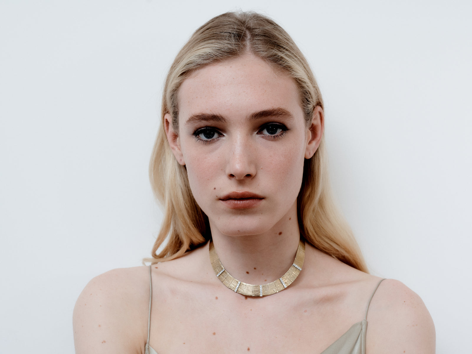 Athena Pave Stripe Collar image 2