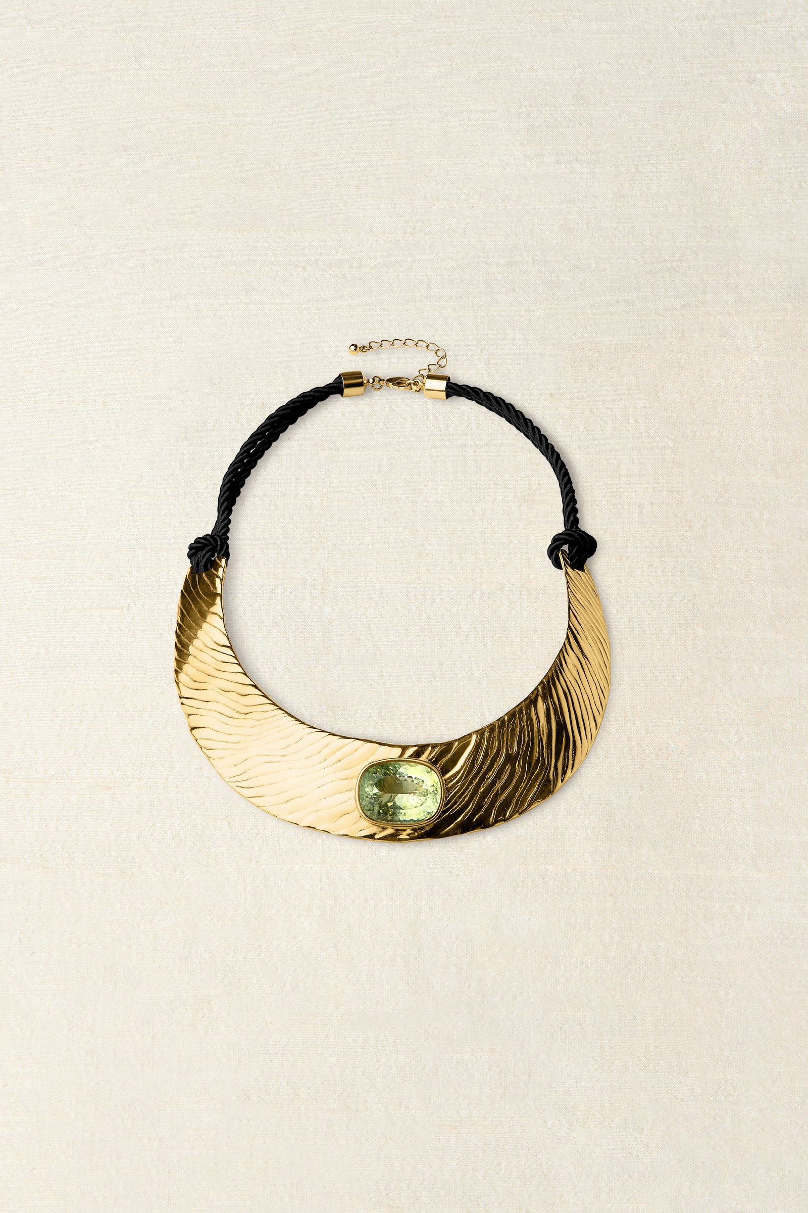 Diana Collar featured image