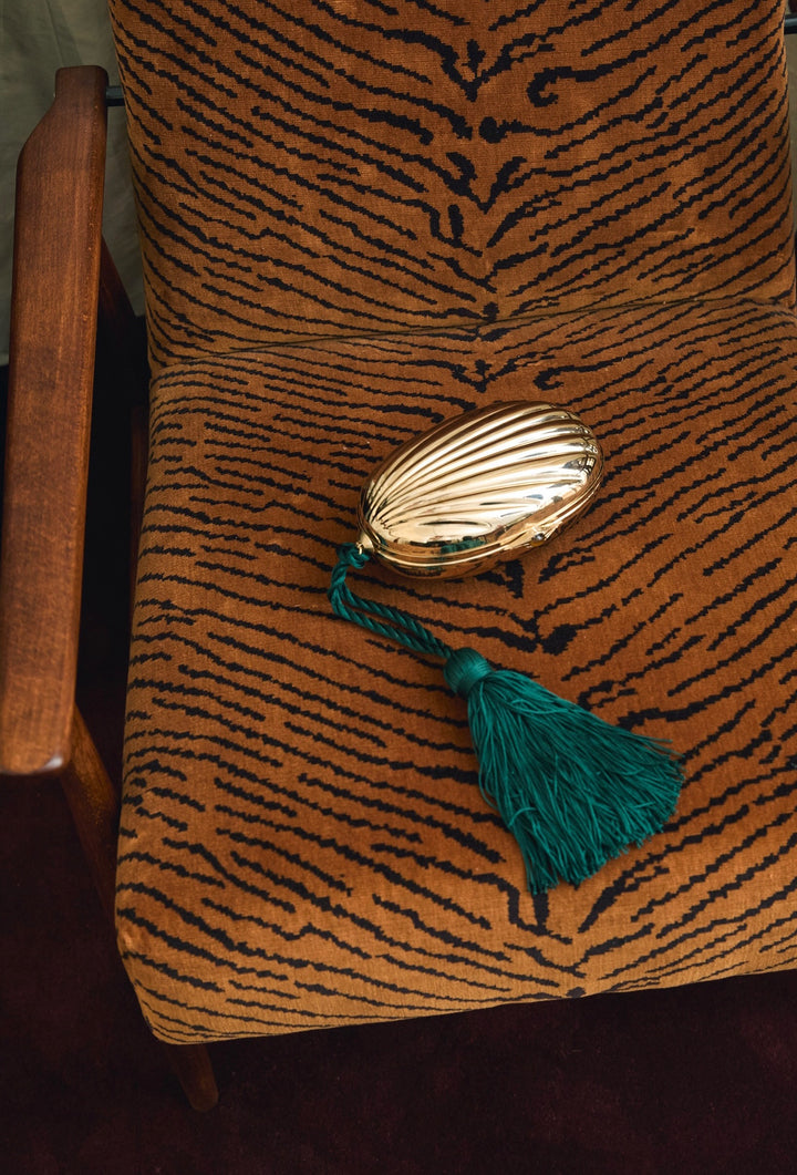 Petra Tassel Clutch in Gold