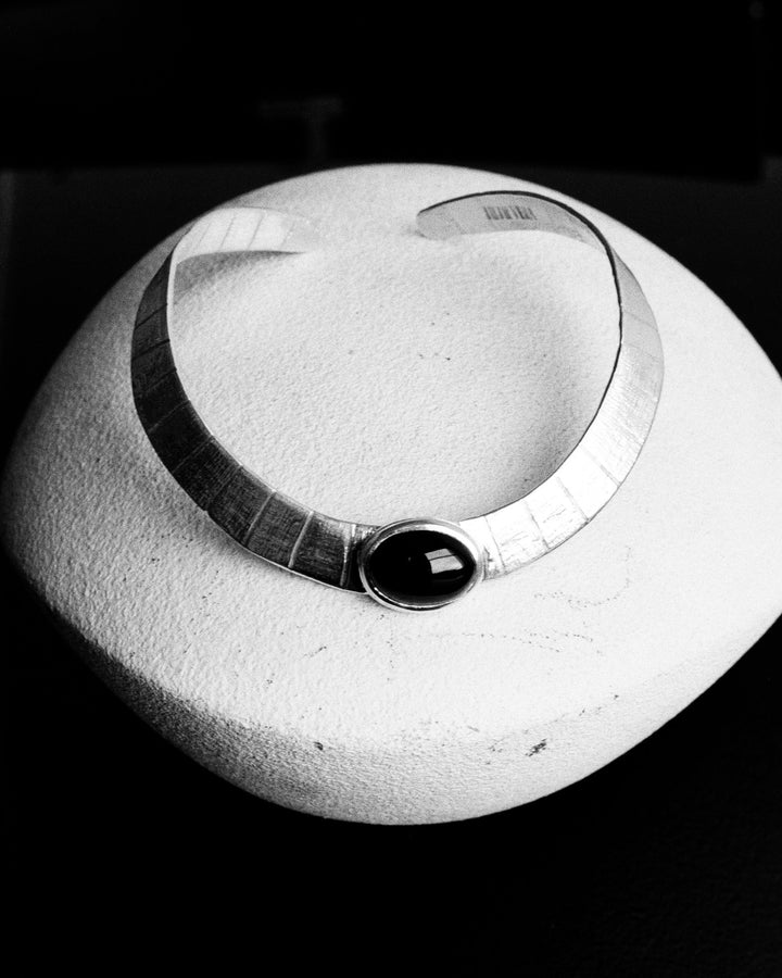 Athena Onyx Collar in Silver