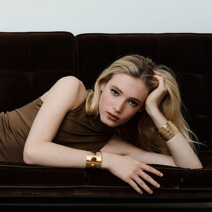 Fiona Carnelian Gold Cuff